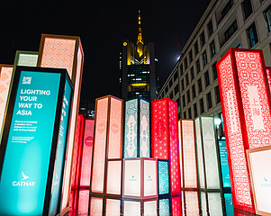 Cathay presents light art work Light Your Way to Asia in Frankfurt city center
