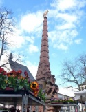 31. Wein- und Maifest · Liebfrauenberg 