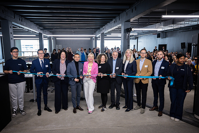 TUMO - Digitales Lernzentrum für Jugendliche eröffnet