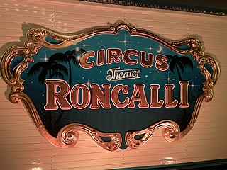 Roncalli feiert grandiose Premiere in Frankfurt