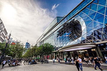 The shopping center MyZeil turns 10