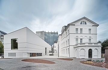 Jüdisches Museums Frankfurt feiert Neueröffnung nach mehrjährigem Umbau
