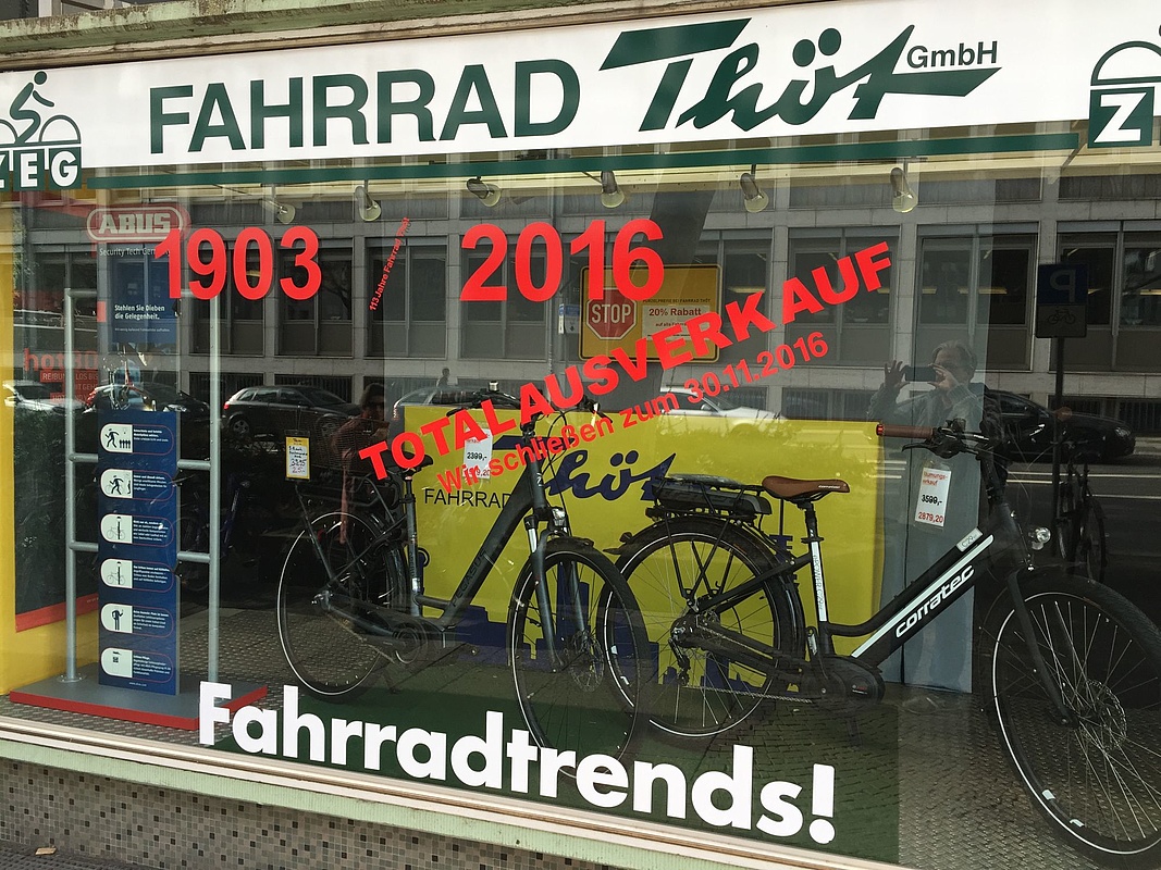 FAHRRAD THÖT Ein Traditionsgeschäft schließt Frankfurt