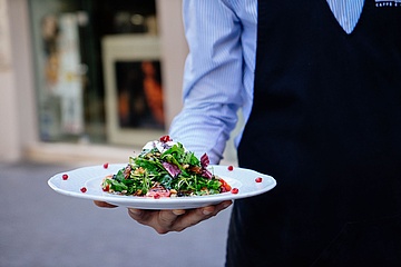 Personalmangel bei Gastronomie und Hotels