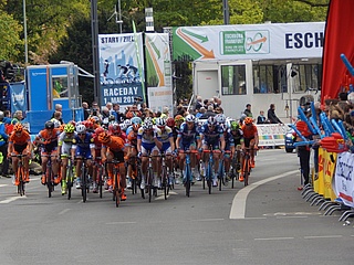 Cycling races on May 1 - How do the suburban and underground trains run?