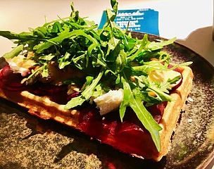 GOOSE Gourmet serves up waffles in the Bahnhofsviertel