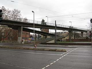 Road closure: Cassella bridge over Hanauer Landstraße is demolished