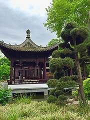 Wiederaufbau des Chinesischen Pavillons im Bethmannpark beginnt