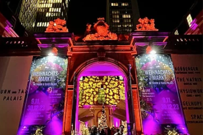 Weihnachtsmarkt im Thurn & Taxis Palais