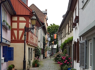 Stadtführungen zum Tag des Fachwerks in Höchst