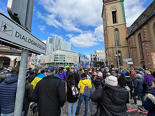 Stoppt den Krieg! Aufruf zur großen Friedenskundgebung in Frankfurt