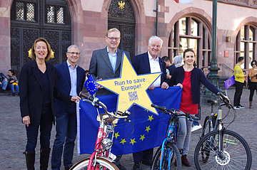 Laufen für Europa: Der erste European Youth Marathon findet in Frankfurt statt