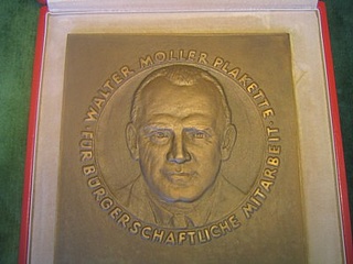 Walter Möller plaque 2018 goes to Verein Frankfurter TierTafel