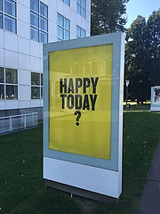 Nur noch zwei Wochen The Happy Show im Museum Angewandte Kunst in Frankfurt