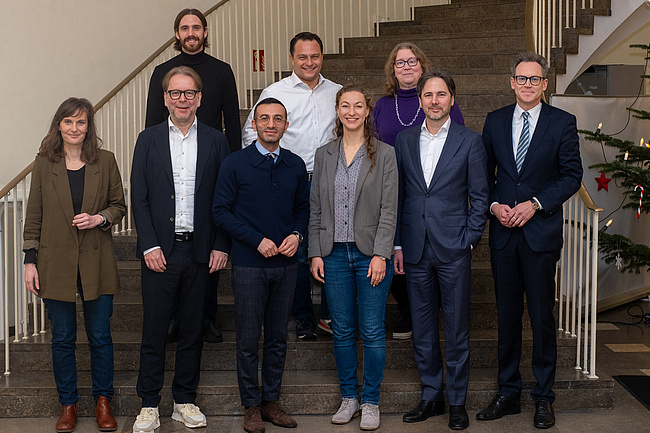 GRÜNER DECKEL ÜBER A661 UND NEUER STADTTEIL - Plaungen für Frankfurter Großprojekte können starten