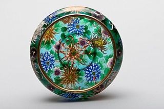 Seven Treasures: A Chamber of Wonders of Japanese Cloisonne