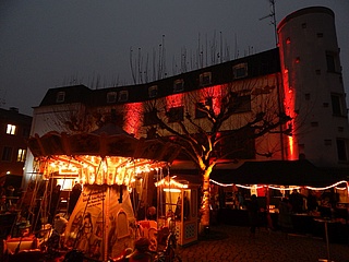 Weihnachtsmarkt in Alt-Sachsenhausen geht in die zweite Runde