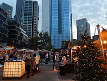 CityXmas 2022: Frankfurt's earliest Christmas market opens at Opernplatz
