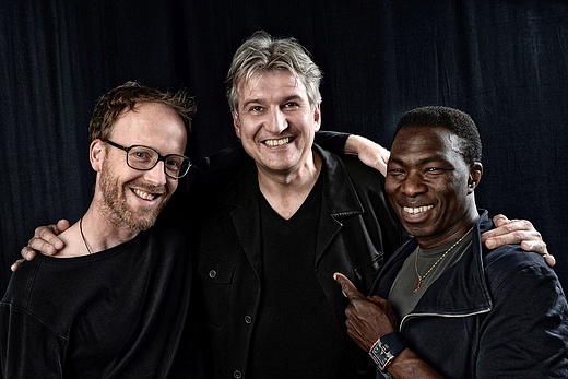 Musikalische Weltenwandler zwischen Afrika und Europa