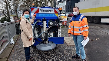 Sicher auf dem Rad durch Frankfurt: Erweiterter Winterdienst auf Fahrradwegen