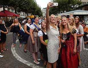 Der Rheingauer Weinmarkt ist eröffnet