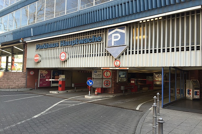 Parkhäuser in Frankfurt