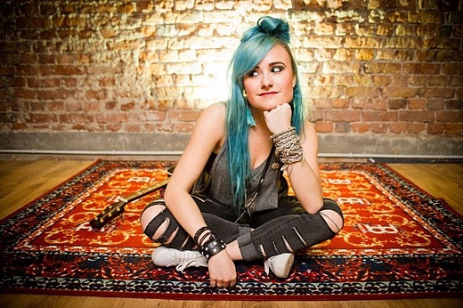Charly Klauser & Band - Support: Romie