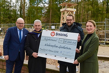 Binding donates 15,000 euros for the reconstruction of the Goetheturm