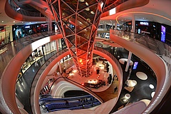 Red alert: Retail sets a shining example