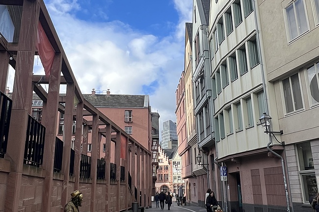 'Living Advent calendar' in Frankfurt's New Old Town