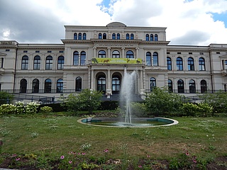 Frankfurt gets a children's and youth theatre