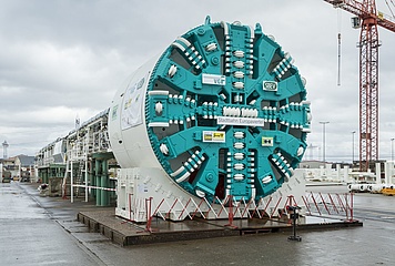 Stadtbahn ins Europaviertel - Anlieferung der ersten Teile der Tunnelvortriebsmaschine