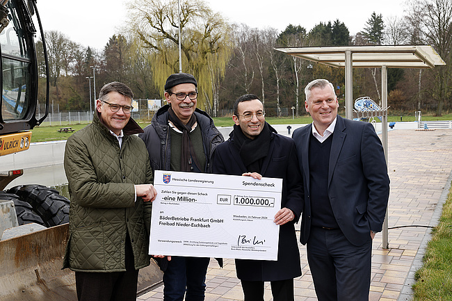Million euro funding for swimming: Nieder-Eschbach's outdoor pool can be used all year round