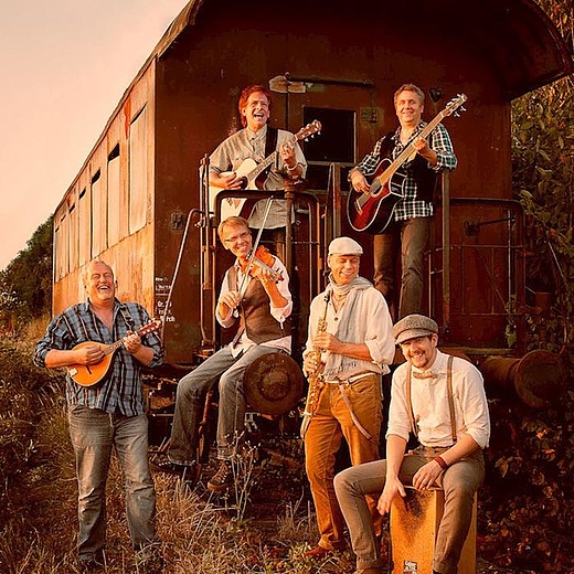E3 Acoustic Band - The Essence Of Emotional Energy