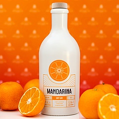 Brennerei Henrich sorgt mit dem Mandarina Dry Gin für Adventsstimmung
