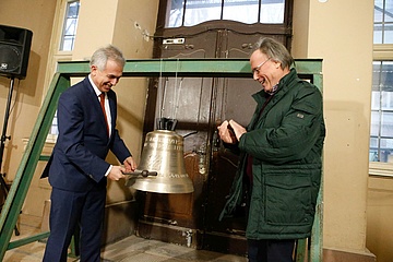 Bolongaropalast has a bell again after 77 years