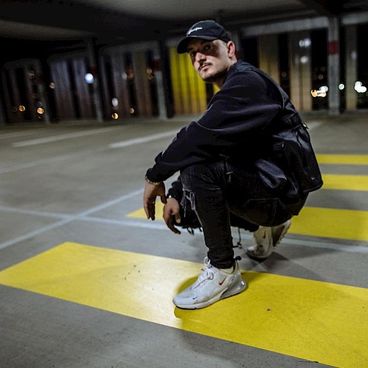 Montez - Breakups & Butterflies