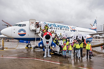 Fluggis flying classroom: third graders win day at Frankfurt Airport