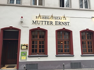 An institution goes - MUTTER ERNST must close