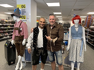 Hassan Annouri: At Deiters dress for the Frankfurt Oktoberfest
