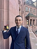 Frankfurter Weihnachtsmarkttasse 2023 präsentiert