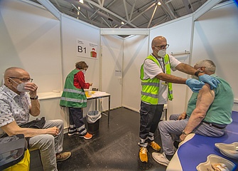 Neues Frankfurter Impfzentrum erfolgreich in Betrieb genommen