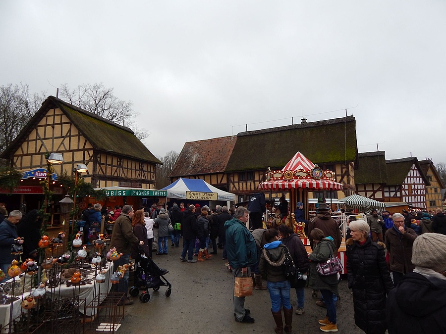 Entdecke die Veranstaltung REWEWeihnachtsmarkt in NeuAnspach