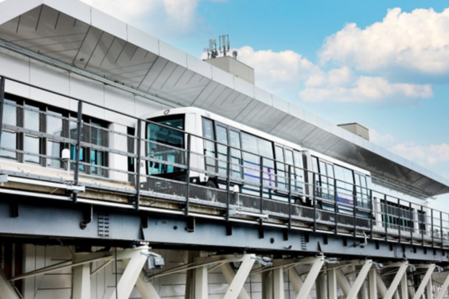 Neue Sky Line-Bahn verbindet Terminal 1, 2 und 3 am Flughafen Frankfurt