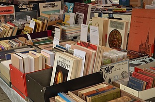 Gutenberg Antiquarian Book Market