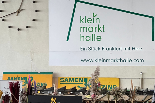 Renovation of Frankfurt's Kleinmarkthalle during ongoing operations