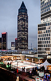Skyline Winterzauber - Die höchste Eisbahn Deutschlands im Skyline Plaza
