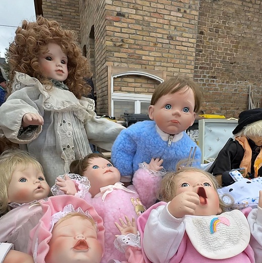 Höfeflohmarkt in der Zeilsheimer „Colonie“