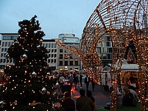 CityXmas 2022: Frankfurts frühester Weihnachtsmarkt am Opernplatz eröffnet
