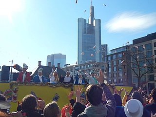 Frankfurt carnival procession 2023